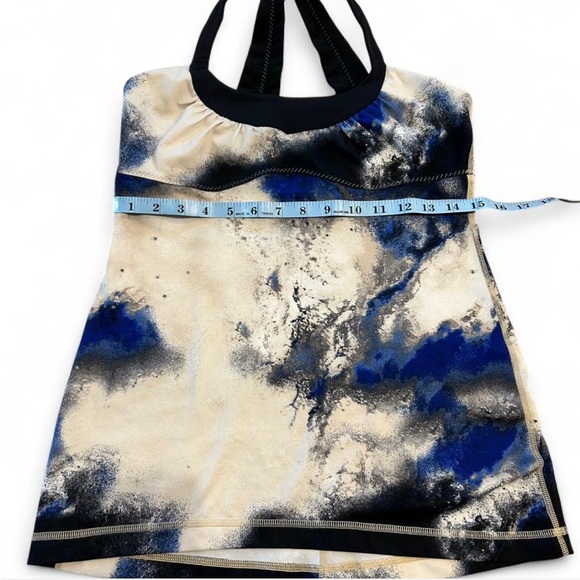 Lululemon Blue and Black Women's Strappy Workout Tank Top - Picture 4 of 5